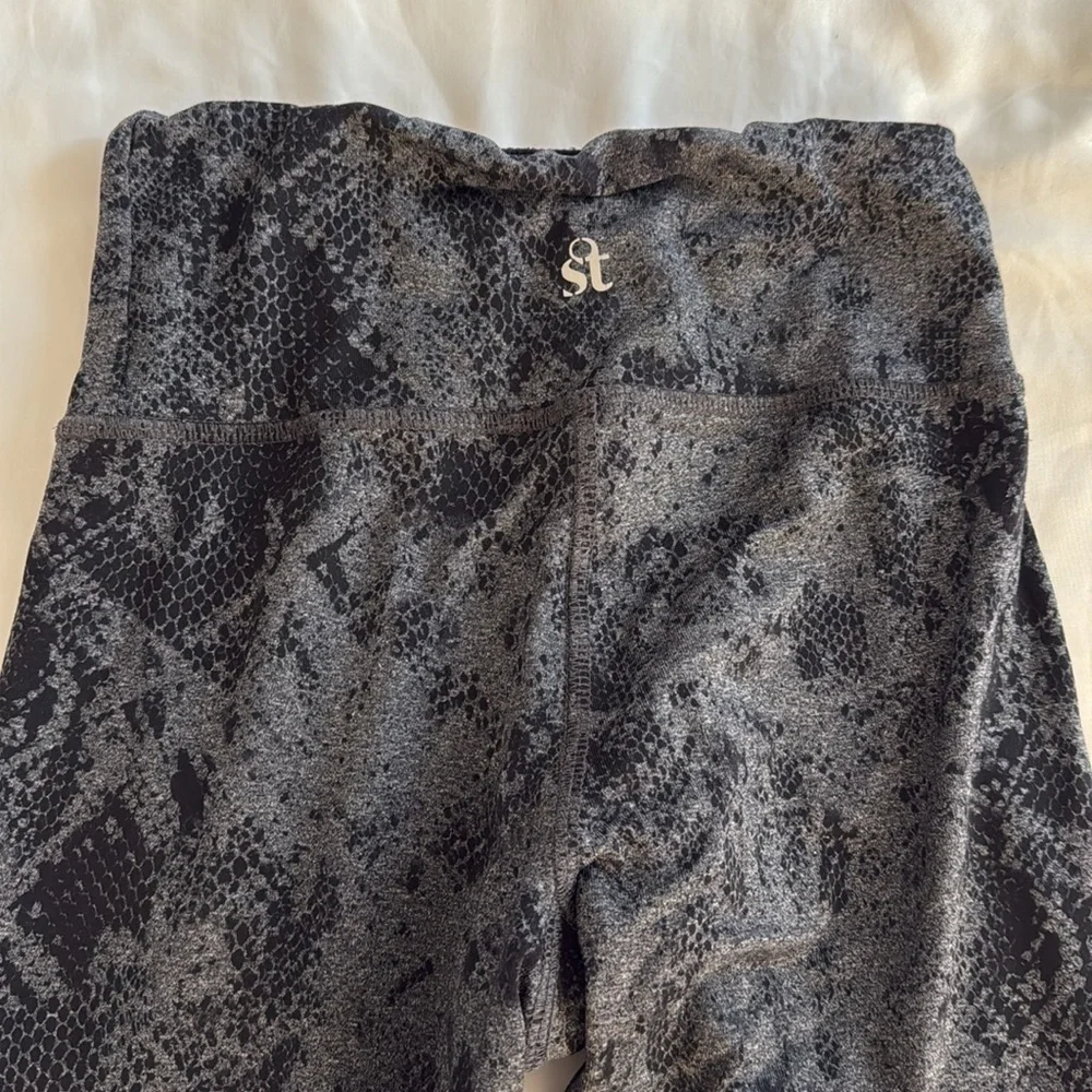 Strut! Workout Set - Picture 6 of 6